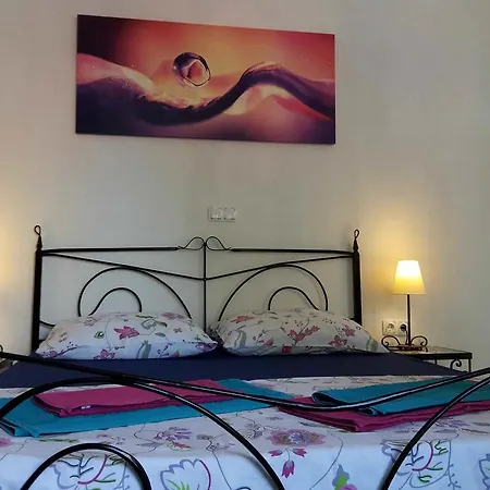 Apartman 1 *